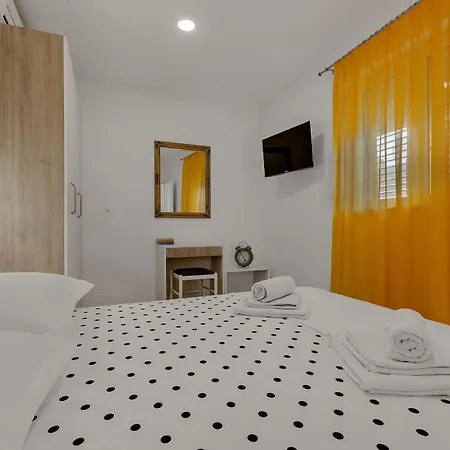 Meri Apartment Makarska