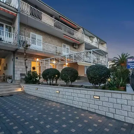 Meri * Makarska